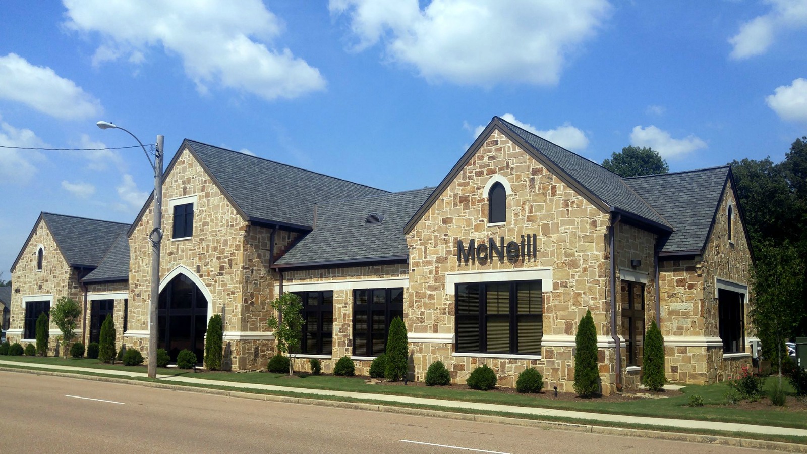 Logo for McNeill Hotel Company