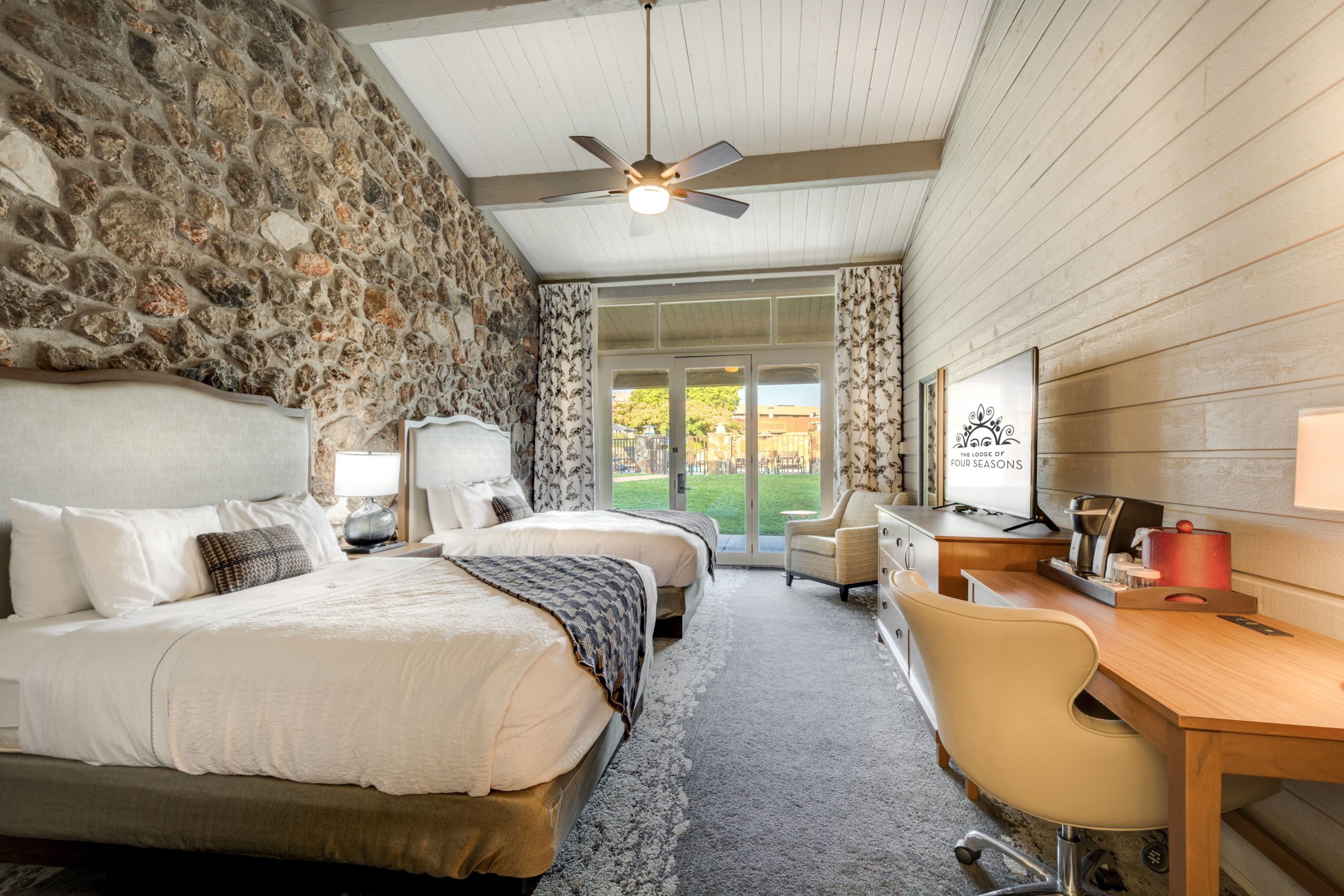 Photo of The Lodge of Four Seasons, Lake Ozark, MO