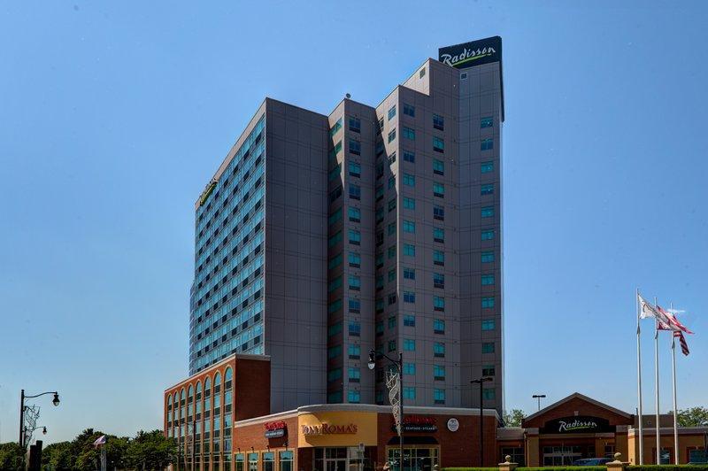 Photo of Radisson Hotel & Suites Fallsview, Niagara Falls, ON, Canada