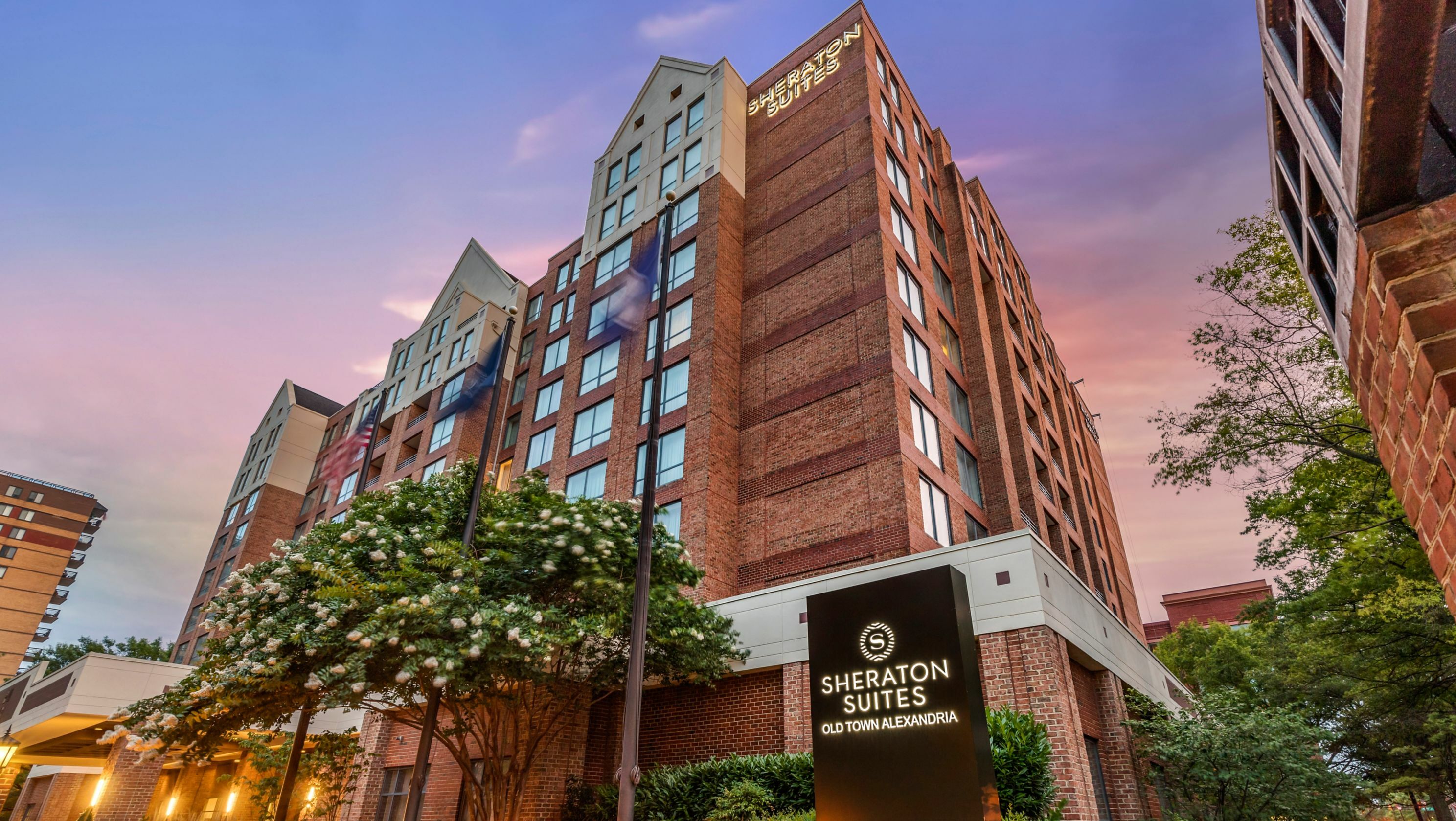 Photo of Sheraton Suites Old Town Alexandria, Alexandria, VA