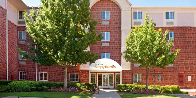 Photo of Sonesta Simply Suites Arlington, Arlington, TX