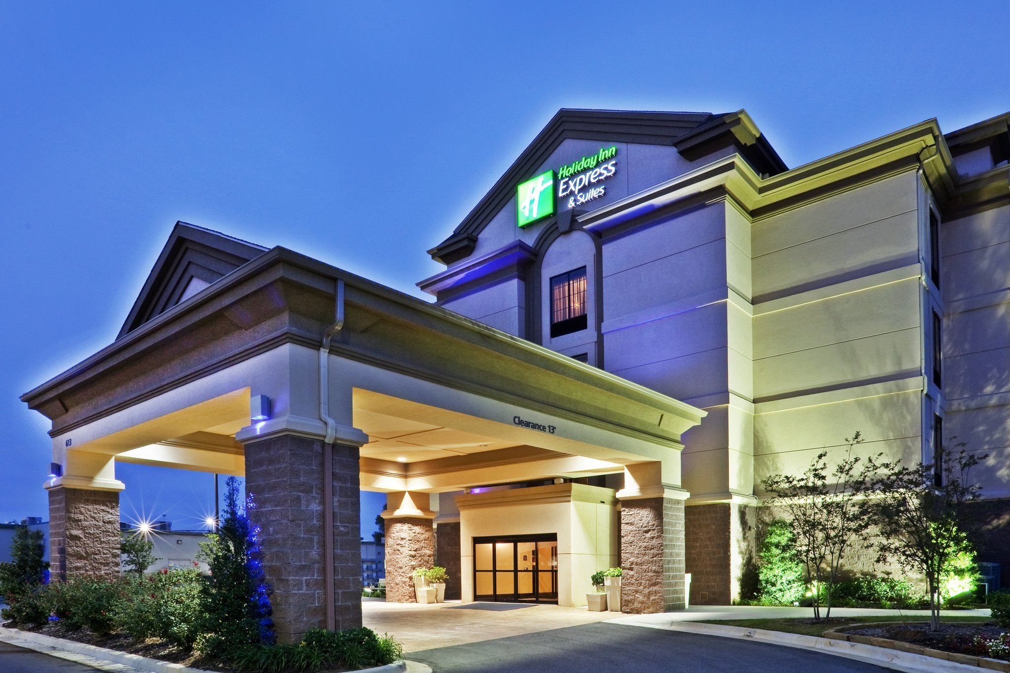 Photo of Holiday Inn Express & Suites Durant, Durant, OK