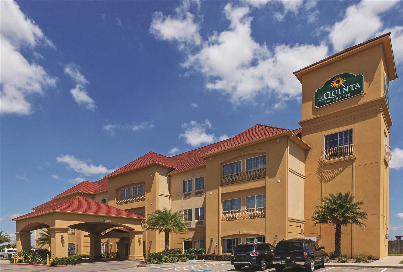 Photo of La Quinta Inn & Suites Port Arthur, Port Arthur, TX