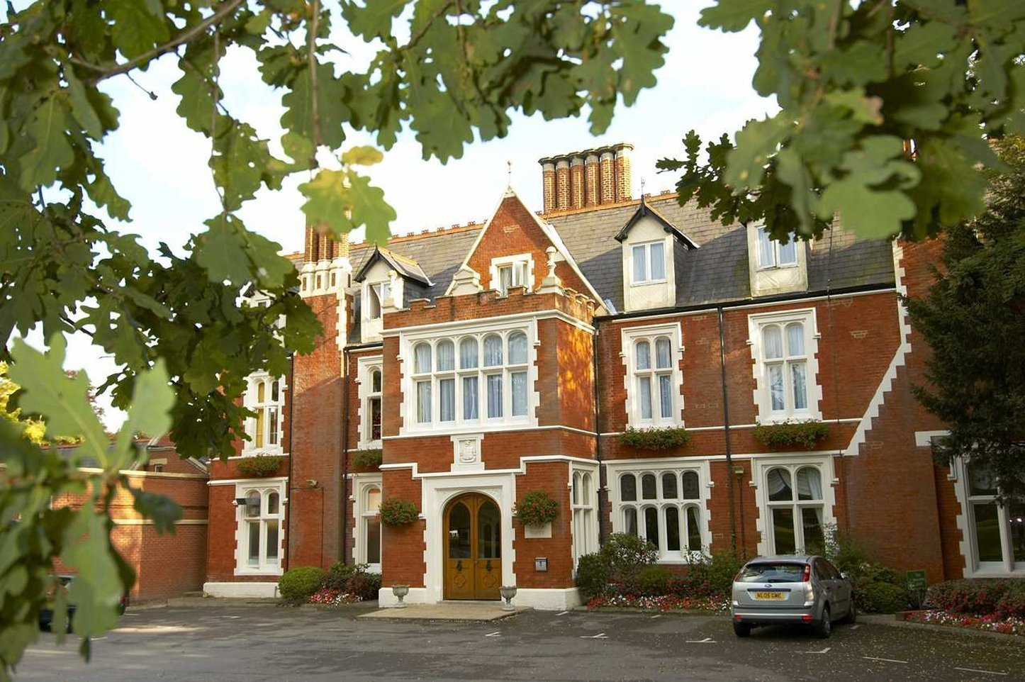 Photo of Hilton St. Anne's Manor, Bracknell, Bracknell, England, United Kingdom