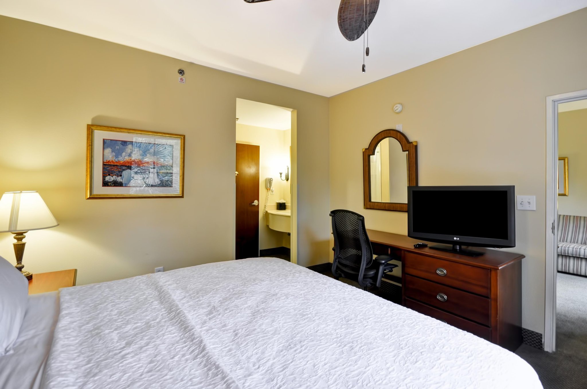 Photo of Hampton Inn & Suites Charleston/West Ashley, Charleston, SC