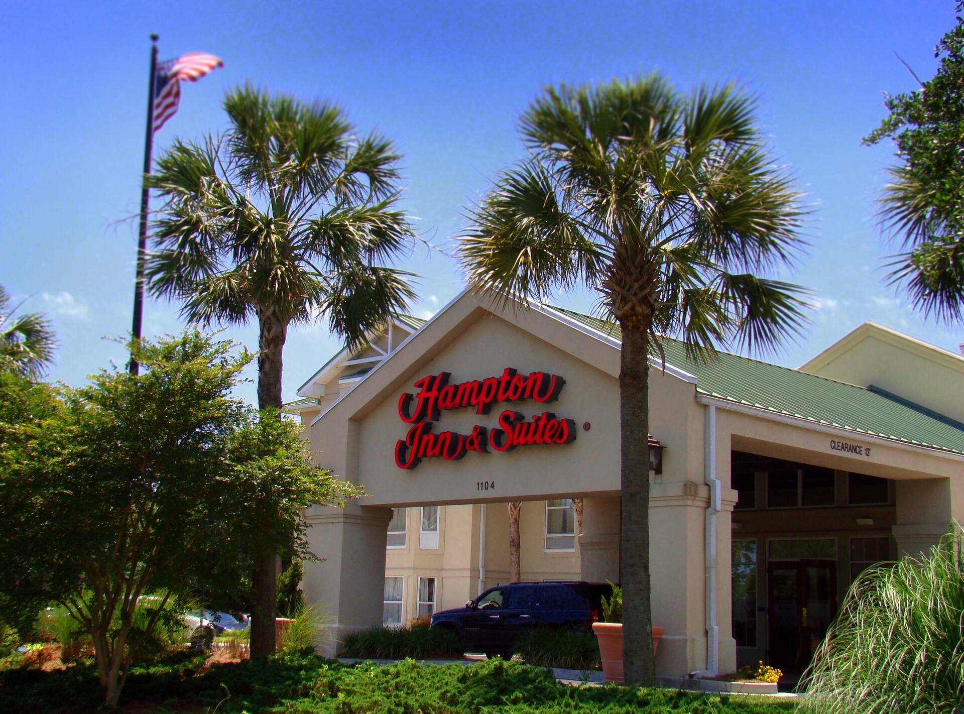 Photo of Hampton Inn & Suites Charleston/Mt. Pleasant-Isle Of Palms, Mount Pleasant, SC