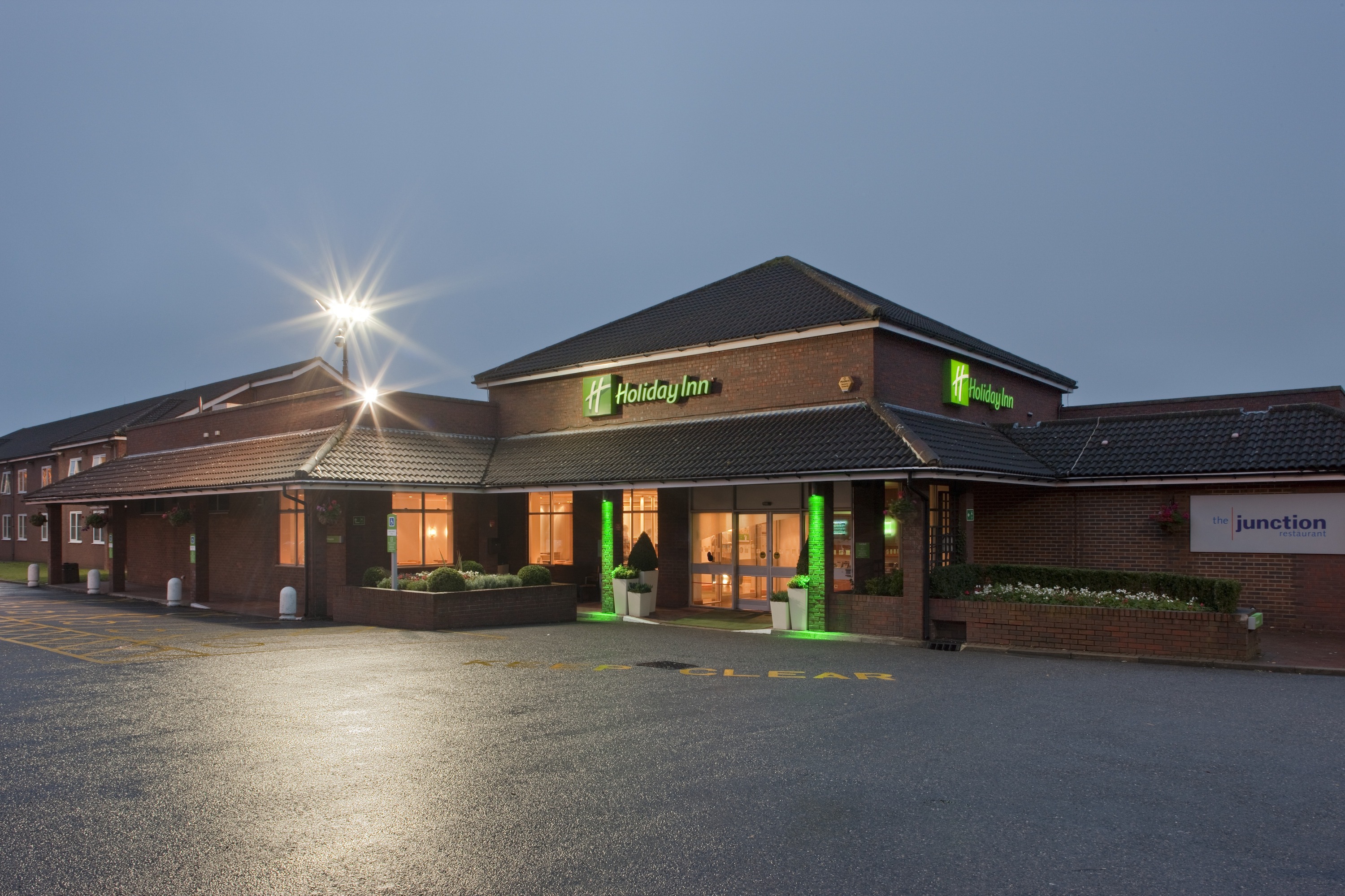 Photo of Holiday Inn High Wycombe M40 Jct. 4, High Wycombe, United Kingdom