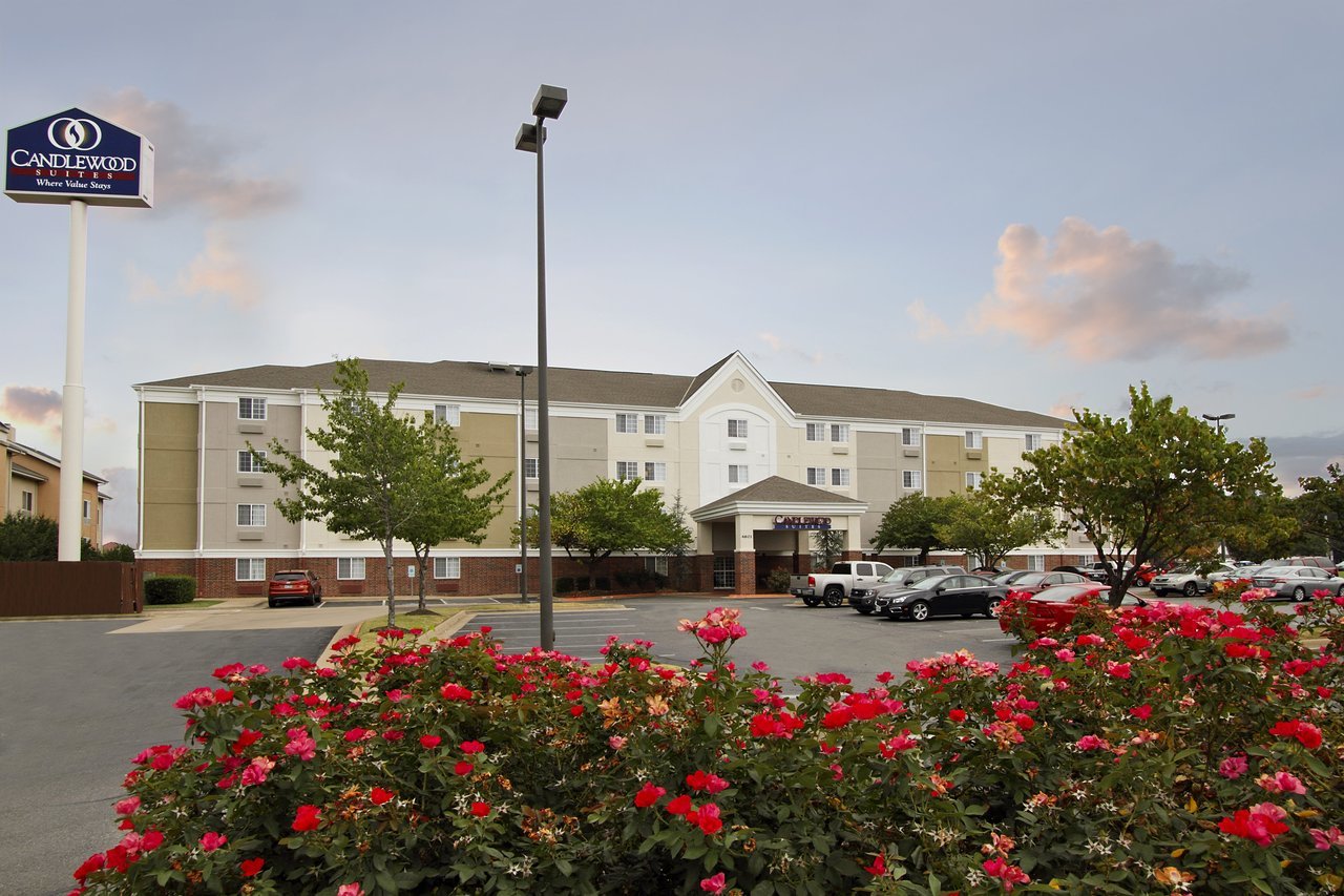 Photo of Candlewood Suites Rogers/Bentonville, Rogers, AR