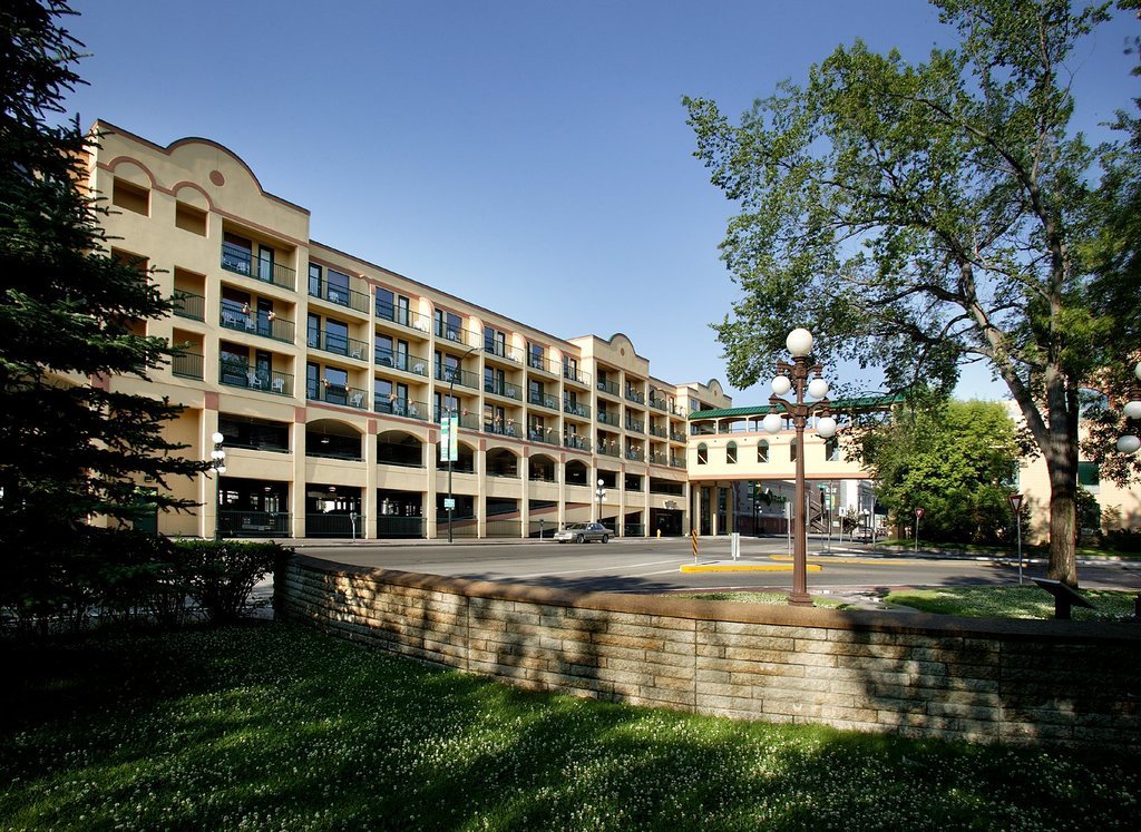 Photo of Temple Gardens Mineral Spa Resort, Moose Jaw, SK, Canada