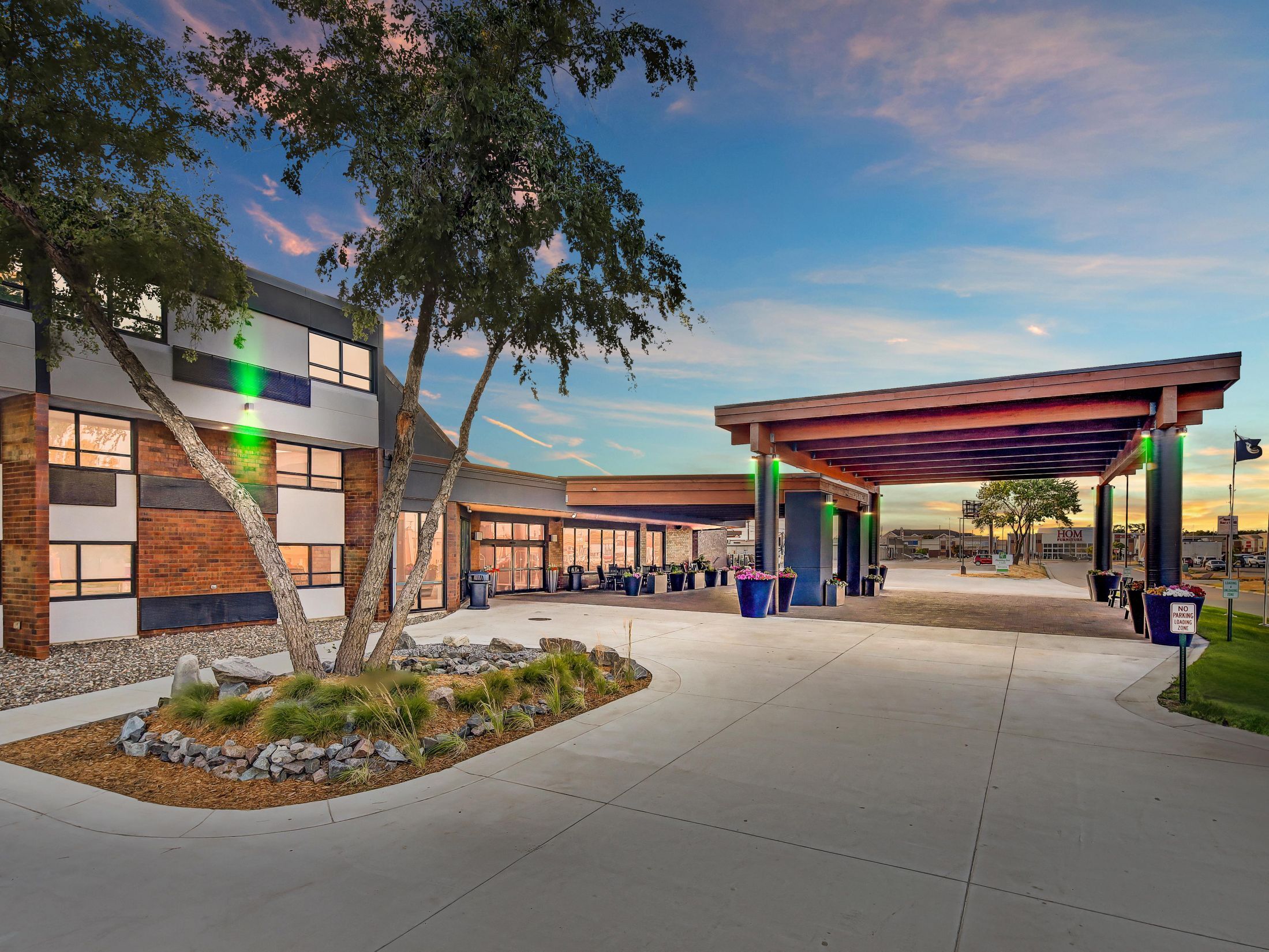 Photo of Holiday Inn & Suites St. Cloud, St Cloud, MN