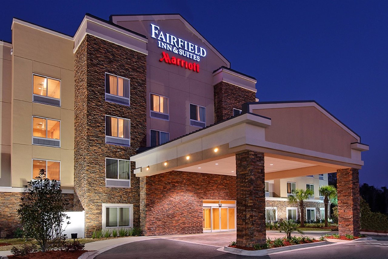 Photo of Fairfield Inn & Suites by Marriott Jacksonville West/Chaffee Point, Jacksonville, FL