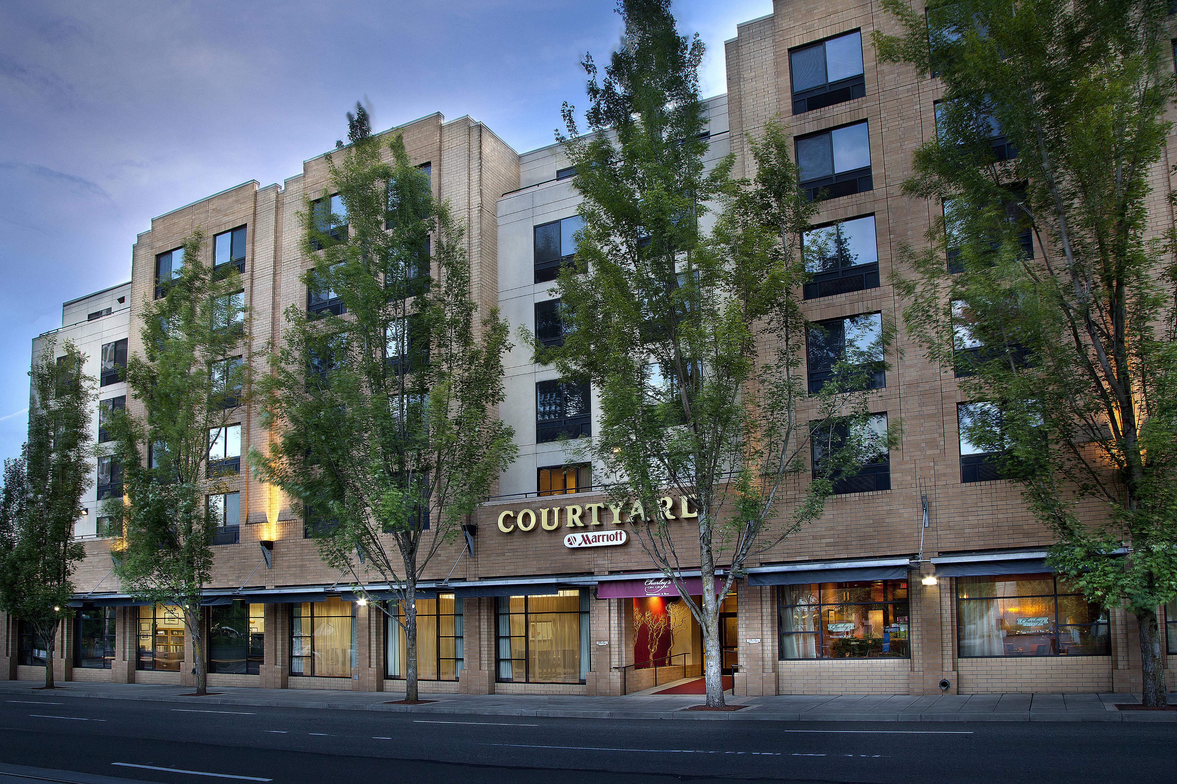 Photo of Courtyard Portland Downtown/Convention Center, Portland, OR