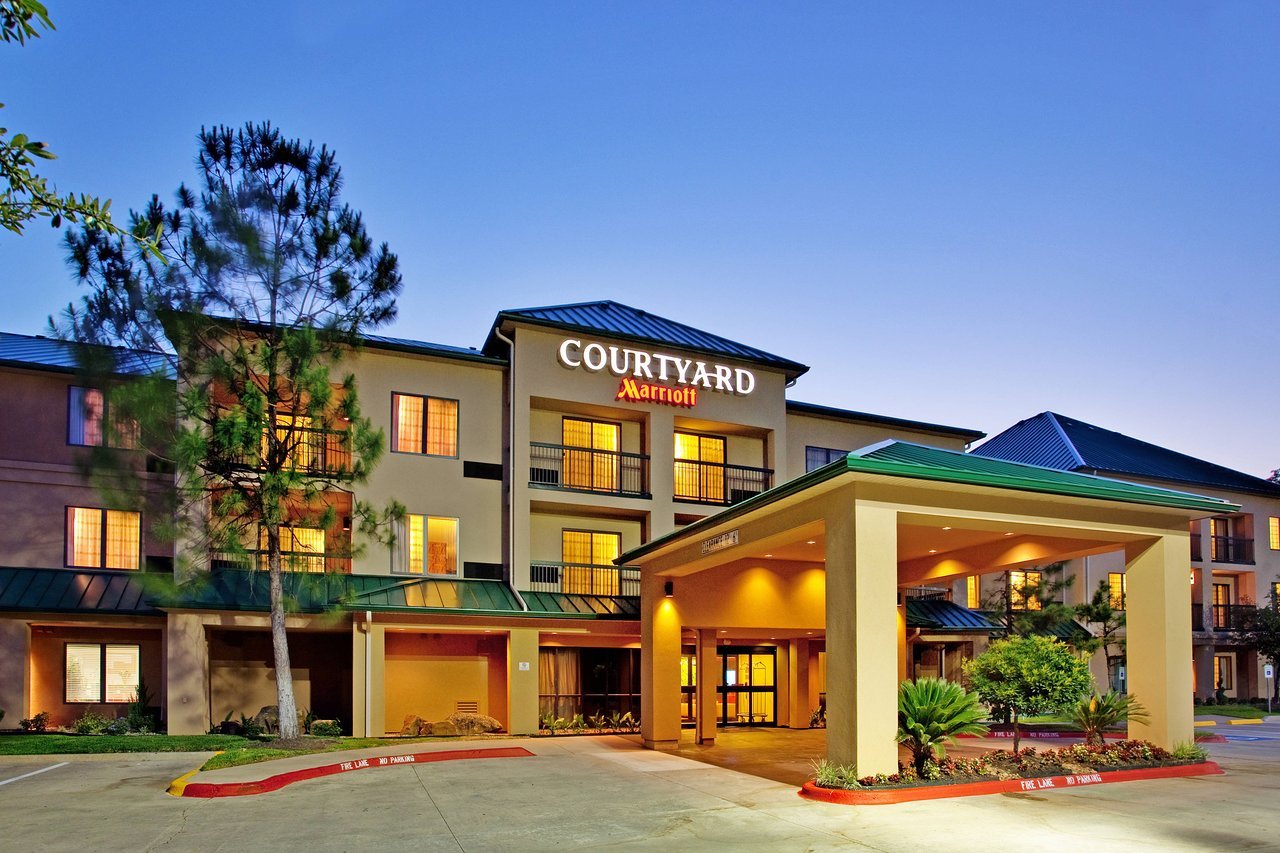 Photo of Courtyard by Marriott Houston The Woodlands, The Woodlands, TX