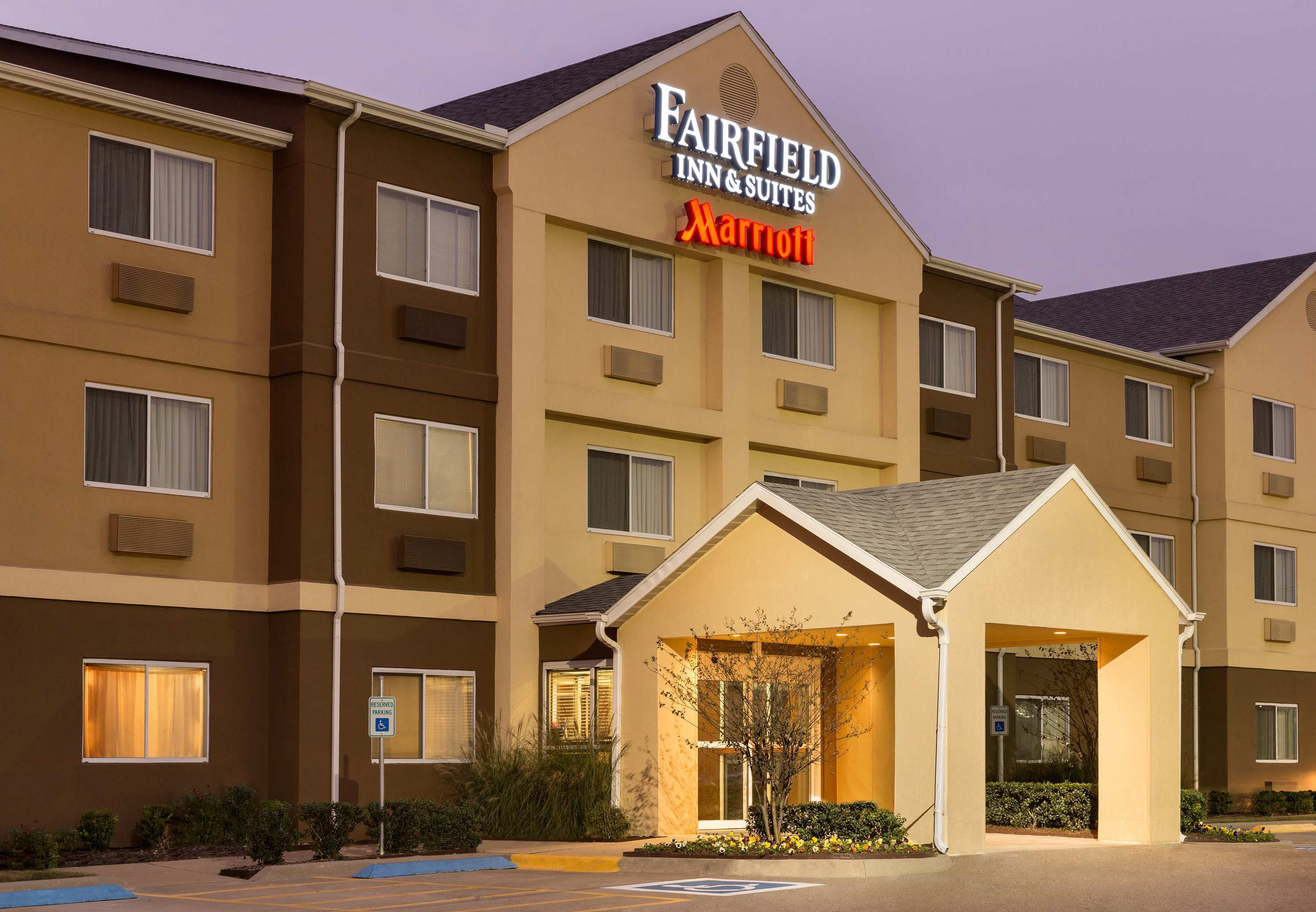 Photo of Fairfield Inn & Suites by Marriott Waco South, Woodway, TX