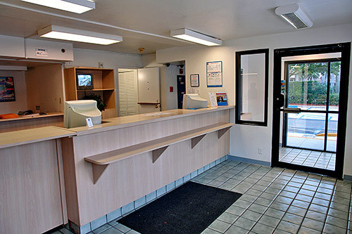 Photo of Motel 6 Lantana, Lantana, FL