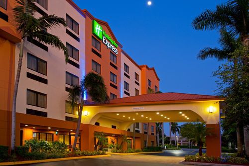 Photo of Holiday Inn Express & Suites Ft. Lauderdale Airport West, Fort Lauderdale, FL