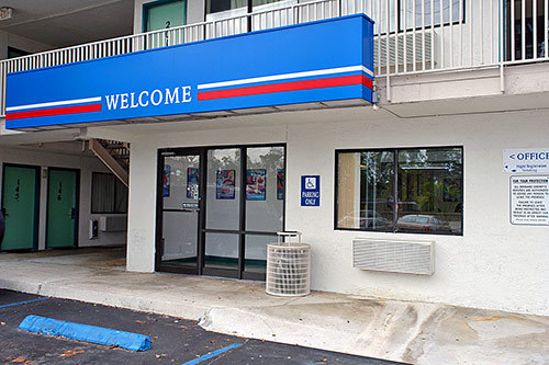 Photo of Motel 6 Dania Beach, Dania, FL