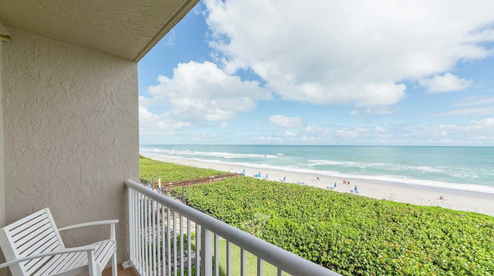 Photo of DoubleTree Suites by Hilton Hotel Melbourne Beach Oceanfront, Melbourne, FL