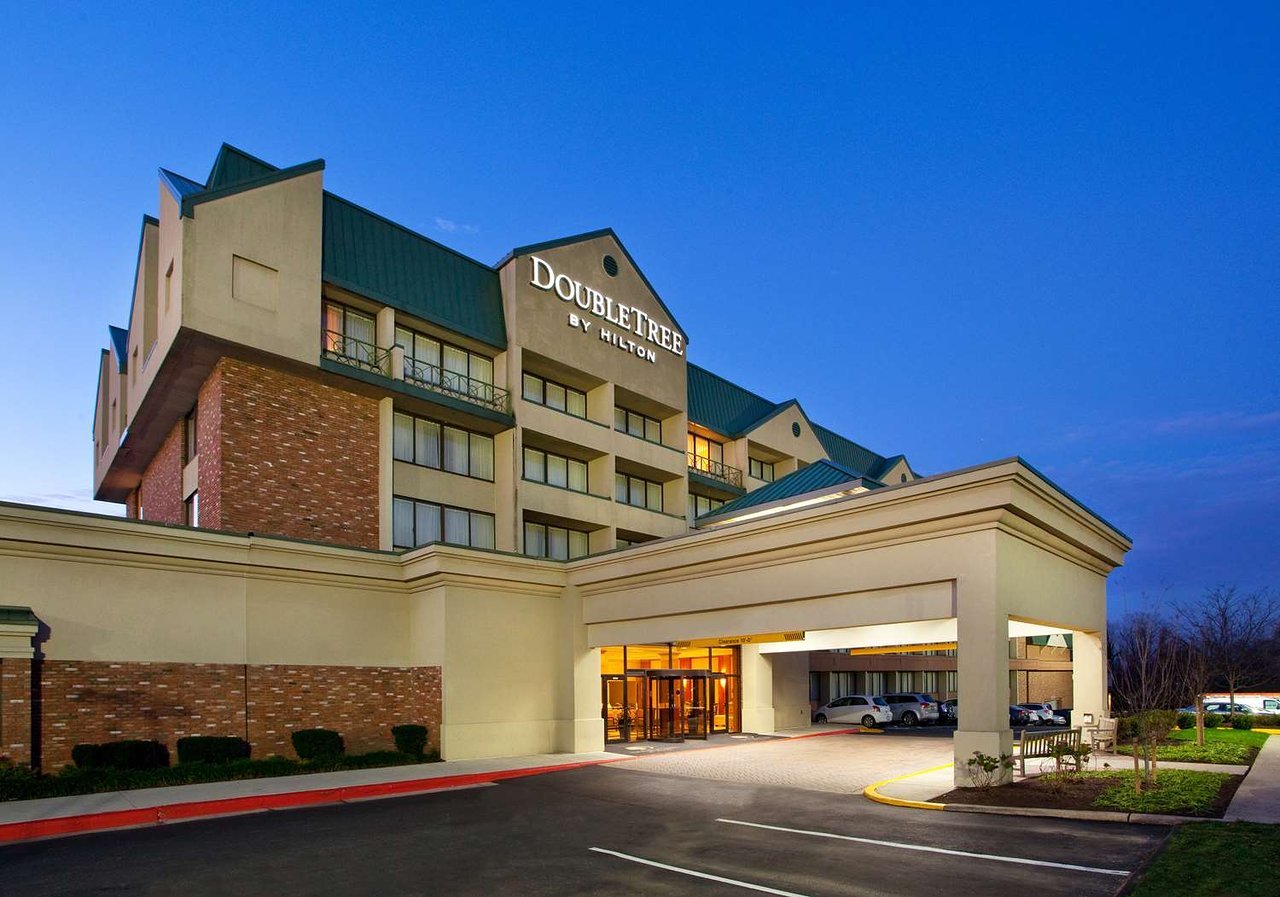 Photo of DoubleTree by Hilton Baltimore North - Pikesville, Pikesville, MD