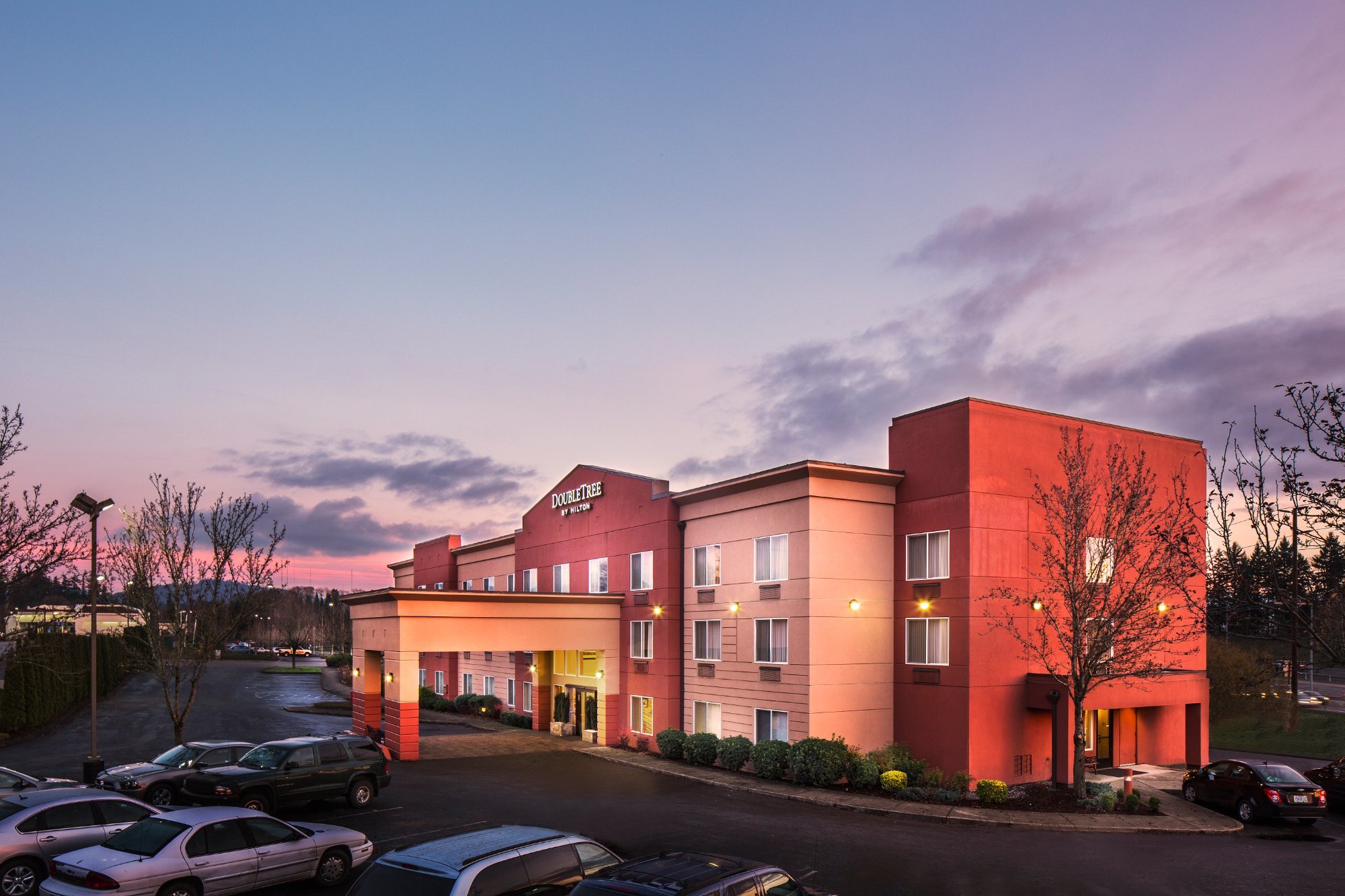Photo of DoubleTree by Hilton Hotel Portland - Beaverton, Beaverton, OR