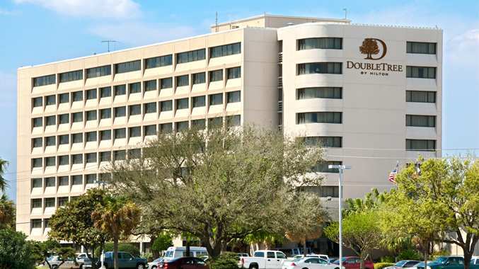 Photo of DoubleTree by Hilton Hotel Houston Hobby Airport, Houston, TX