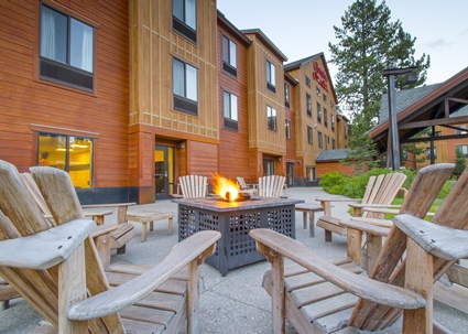 Photo of Hampton Inn & Suites Tahoe-Truckee, Truckee, CA