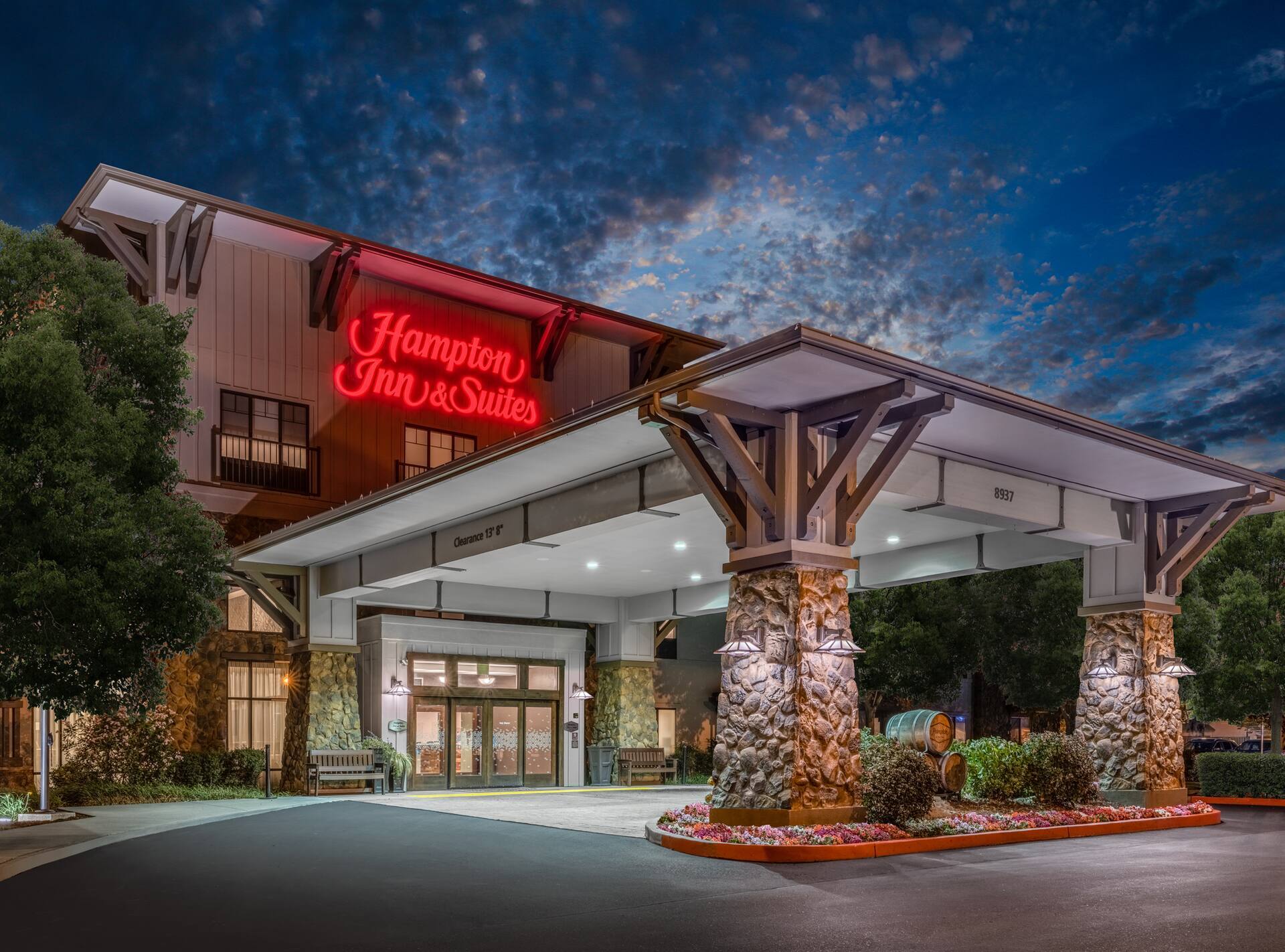 Photo of Hampton Inn & Suites Windsor - Sonoma Wine Country, Windsor, CA