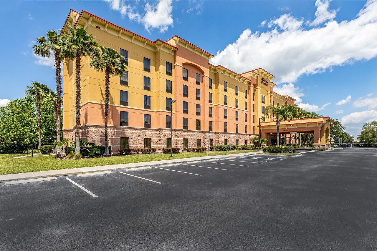 Photo of Hampton Inn & Suites Orlando-South Lake Buena Vista, Kissimmee, FL