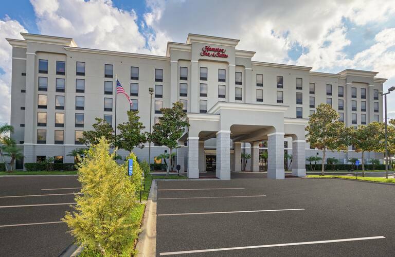 Photo of Hampton Inn & Suites Orlando International Drive North, Orlando, FL