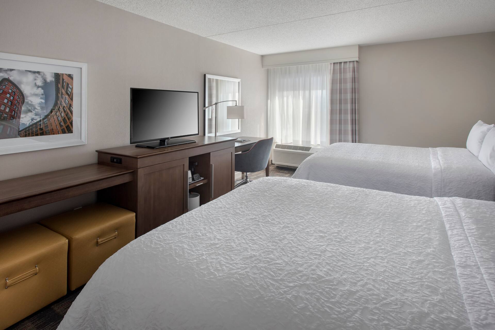 Photo of Hampton Inn Boston-Logan Airport, Revere, MA