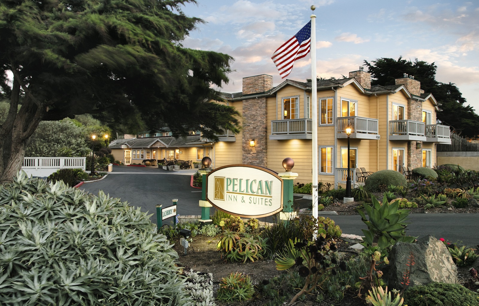 Photo of Pelican Inn and Suites, Cambria, CA