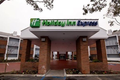 Photo of Holiday Inn Express Port Hueneme, Port Hueneme, CA