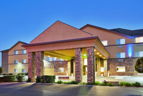 Photo of Holiday Inn Express & Suites Watsonville, Watsonville, CA