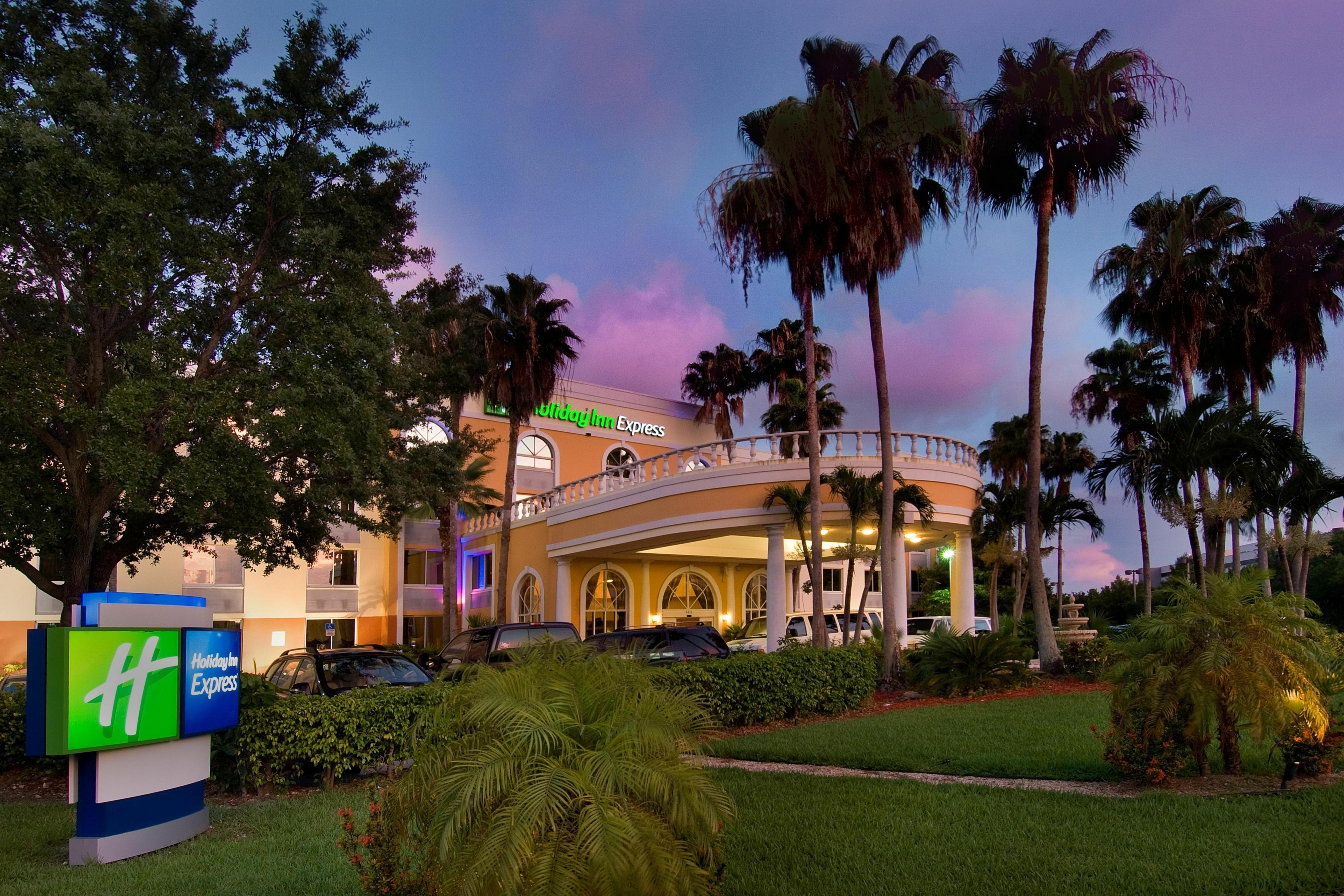 Photo of Holiday Inn Express Miami Airport Doral Area, Miami, FL