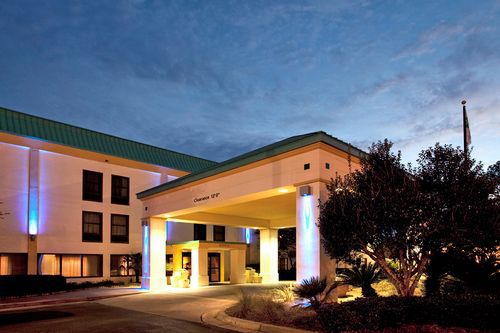 Photo of Holiday Inn Express Pascagoula-Moss Point, Moss Point, MS