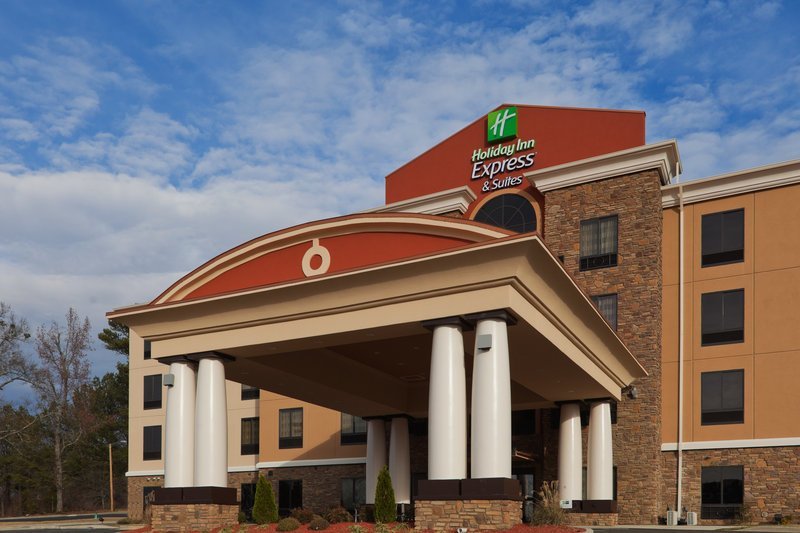 Photo of Holiday Inn Express & Suites Fulton, Fulton, MS