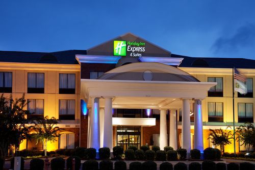 Photo of Holiday Inn Express & Suites Tupelo, Tupelo, MS