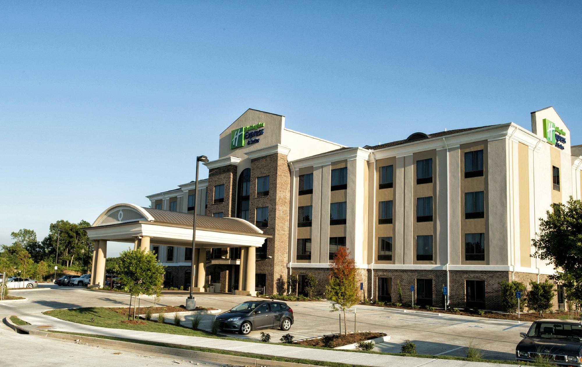 Photo of Holiday Inn Express & Suites Natchez South, Natchez, MS