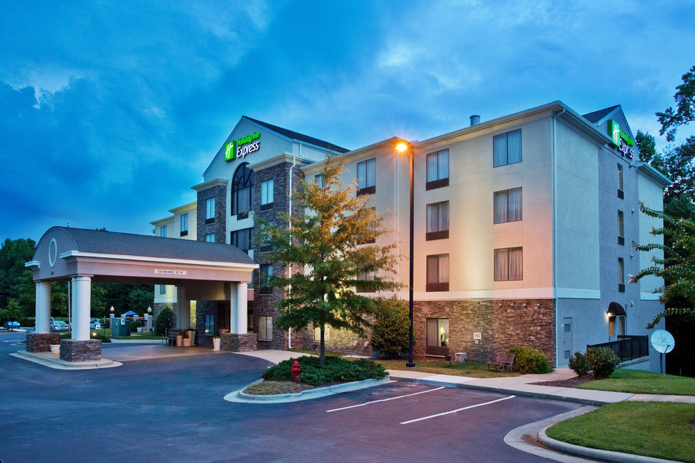 Photo of Holiday Inn Express Apex-Raleigh, Apex, NC