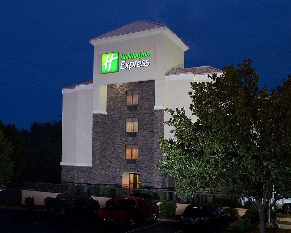 Photo of Holiday Inn Express Raleigh-Durham Airport, Morrisville, NC