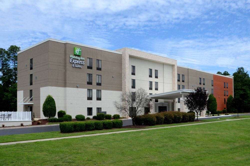 Photo of Holiday Inn Express & Suites Raleigh Durham Airport at RTP, Durham, NC