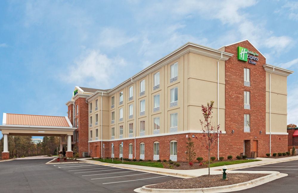 Photo of Holiday Inn Express & Suites Greensboro - Airport Area, Greensboro, NC
