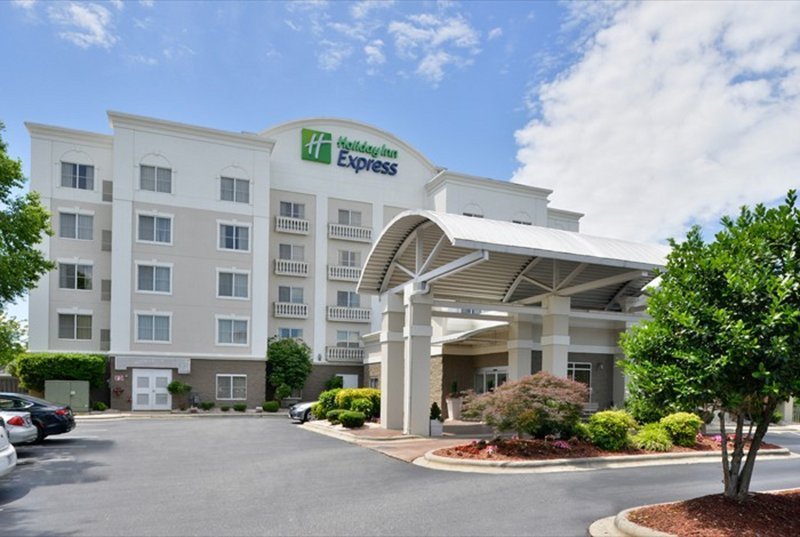 Photo of Holiday Inn Express Mooresville - Lake Norman, Mooresville, NC