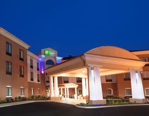Photo of Holiday Inn Express Akron Regional Airport Area, Akron, OH