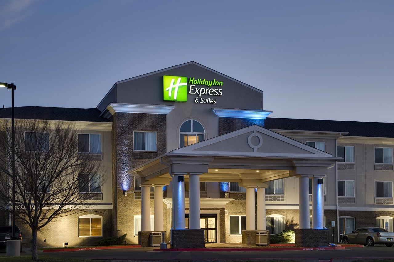 Photo of Holiday Inn Express & Suites Oklahoma City - Bethany, Bethany, OK