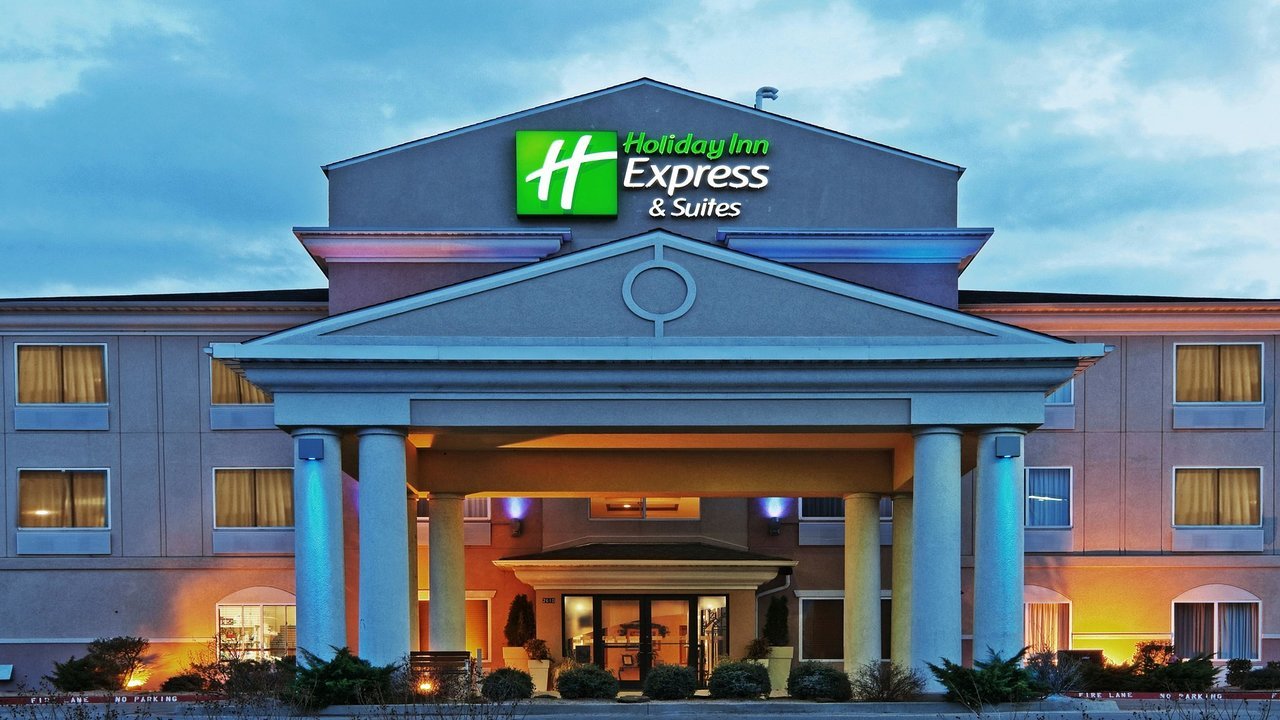Photo of Holiday Inn Express & Suites Chickasha, Chickasha, OK