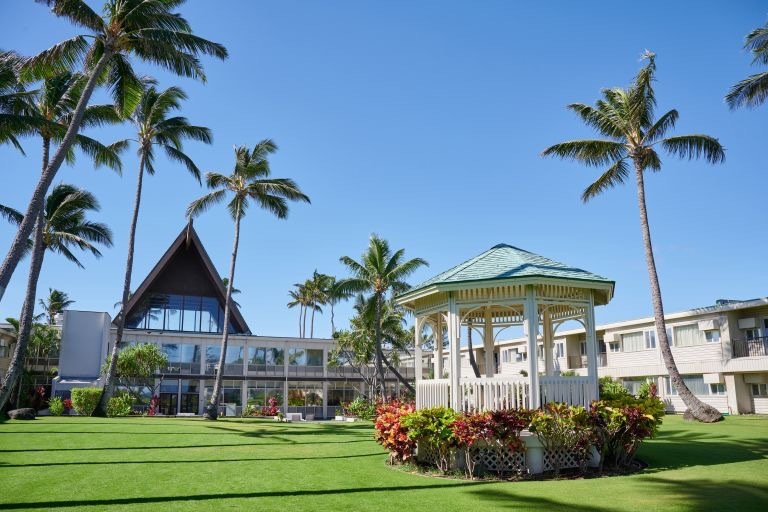 Photo of Maui Beach Hotel, Kahului, HI