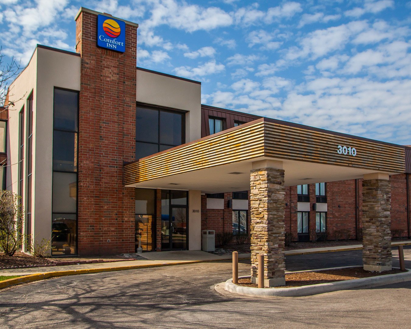 Photo of Best Western Downers Grove, Downers Grove, IL