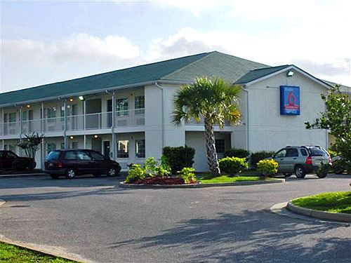 Photo of Studio 6 Ocean Springs, Ocean Springs, MS