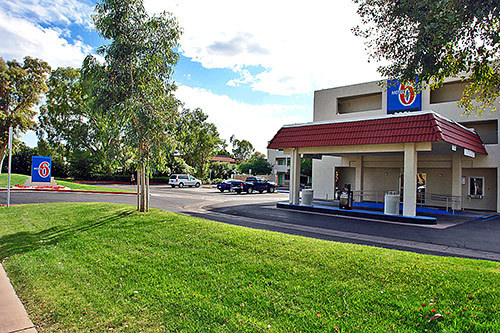 Photo of Motel 6 Phoenix Tempe - Priest Dr, Tempe, AZ